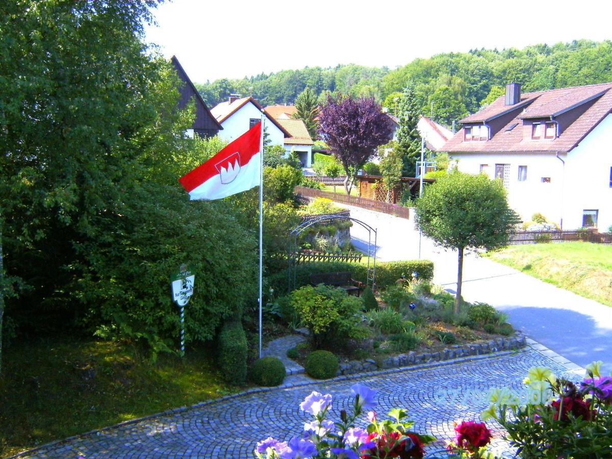 Hotel Pension Wolf Ebermannstadt Exterior photo